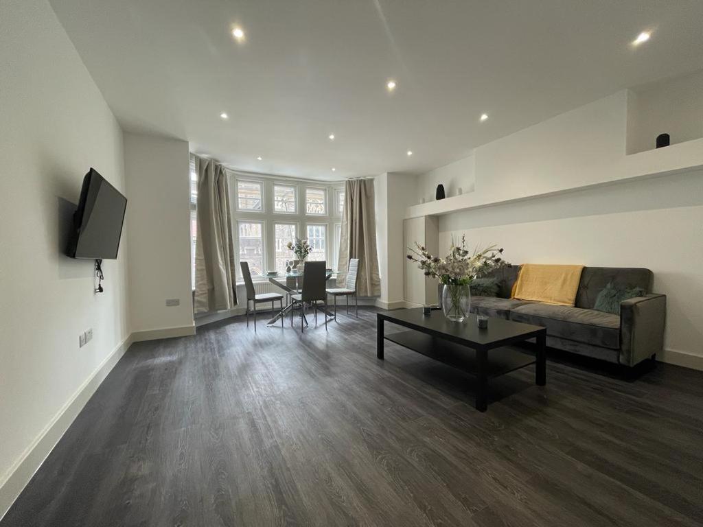 Star London Finchley Road 3-Bed Retreat Lägenhet Exteriör bild